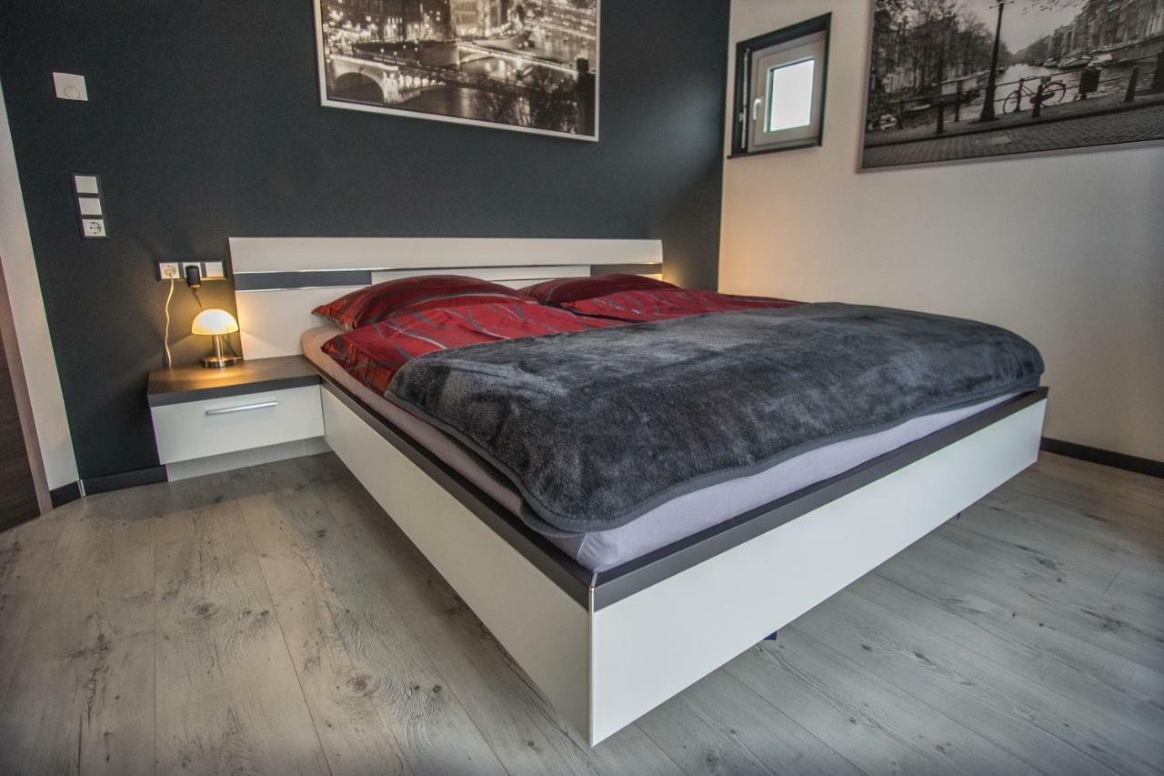 Bodensee-Fewo Modernes & Top-Ausgestattetes Appartement Incl Netflix, Fahrradgarage Uhldingen-Mühlhofen Eksteriør billede